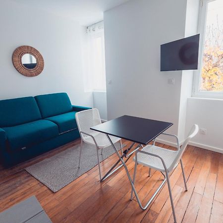Large Studio Lumineux Et Neuf, Parking Gratuit Chateauroux Exterior photo